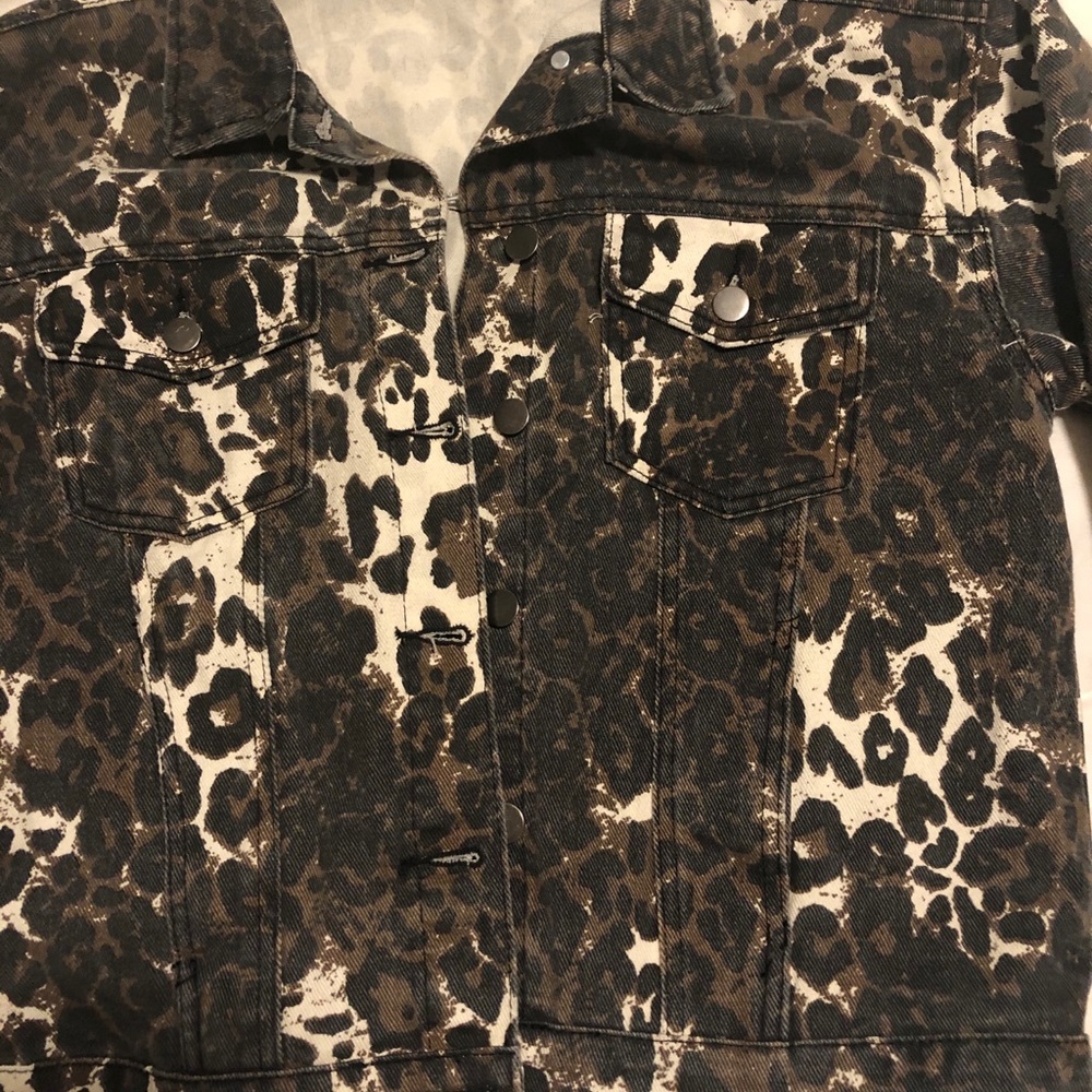 Promesa cheetah print jean jacket - Picture 4 of 7